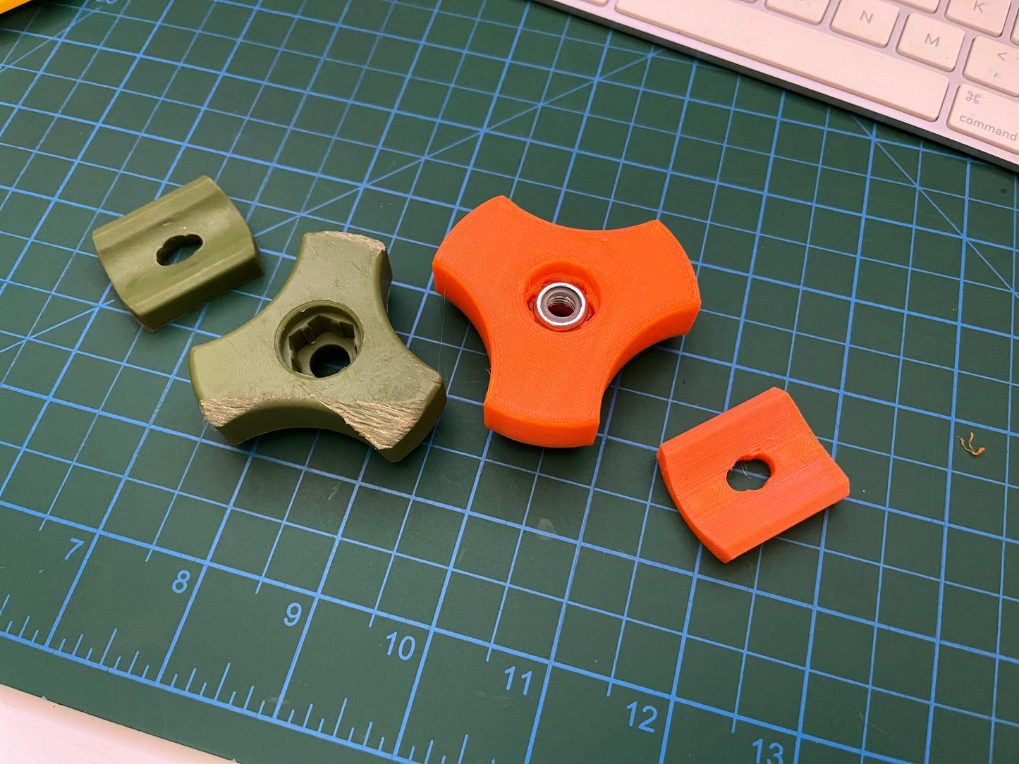 Custom handle print